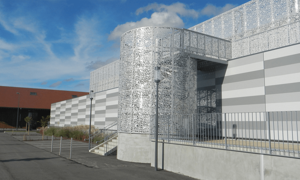 B27 | Fiche projet : Espace festif polyvalent à Arc-les-Gray (70)