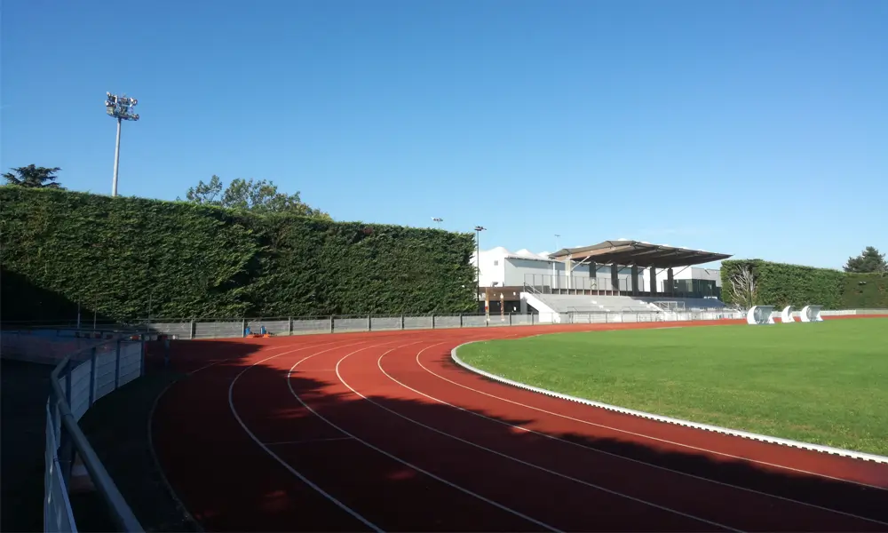 B27 | Halle de sports sur sable à Croissy-sur-Seine (78)