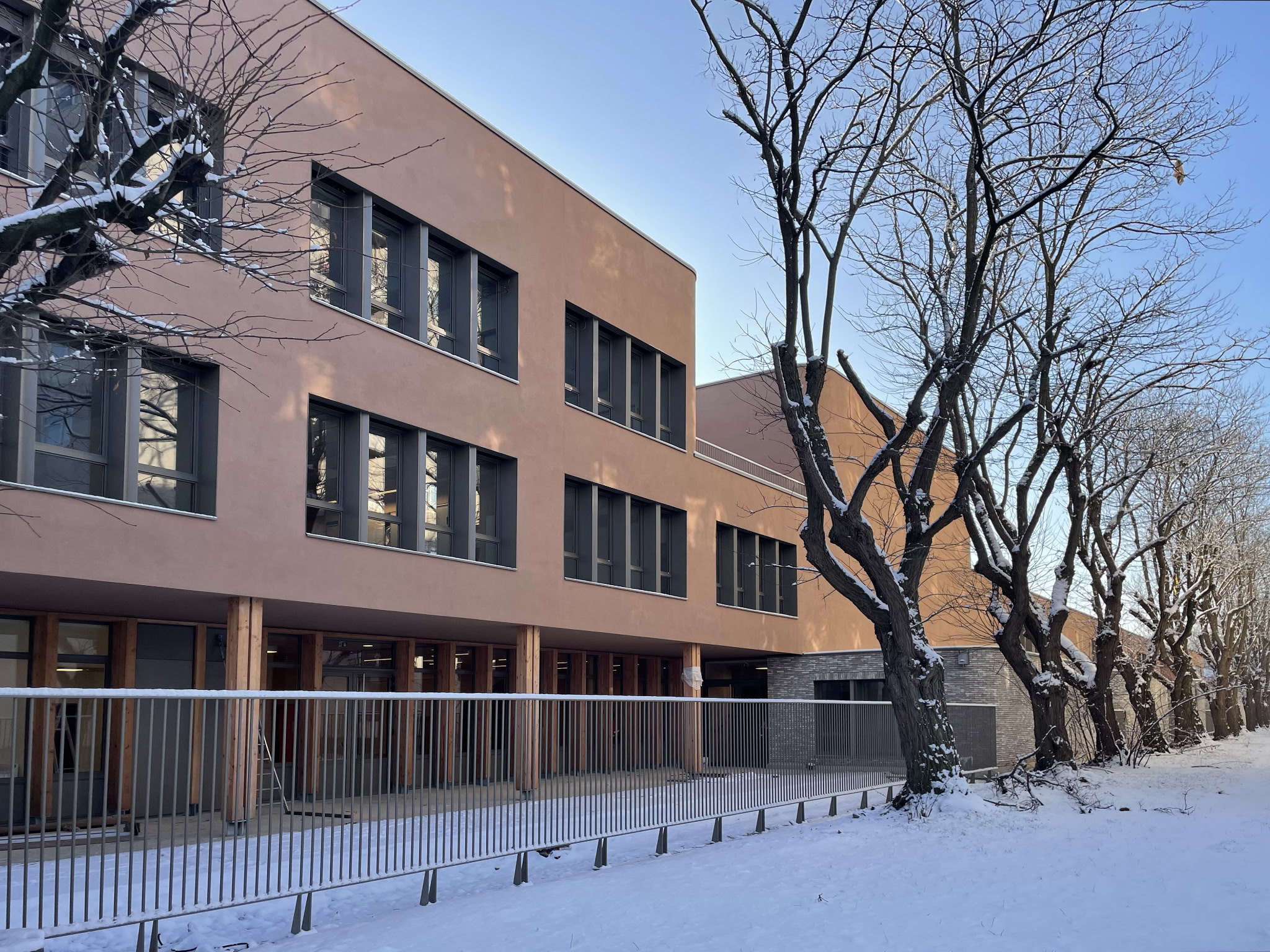 MARCHE PUBLIC GLOBAL DE PERFORMANCE POUR LA RÉALISATION D’UN GROUPE SCOLAIRE QUARTIER PONT DE PIERRE BOBIGNY (93)
